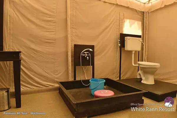 Premium-Tent-Washroom